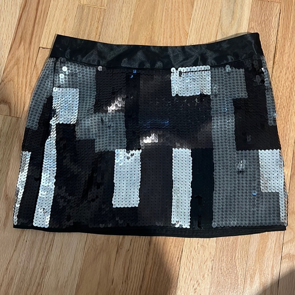 Express sequin mini skirt